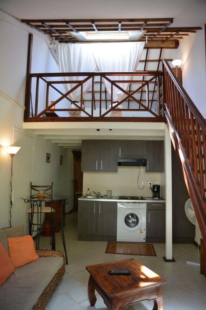 T3 Duplex Meuble Lagon Reunion ラ・サリーヌ・レ・バン エクステリア 写真